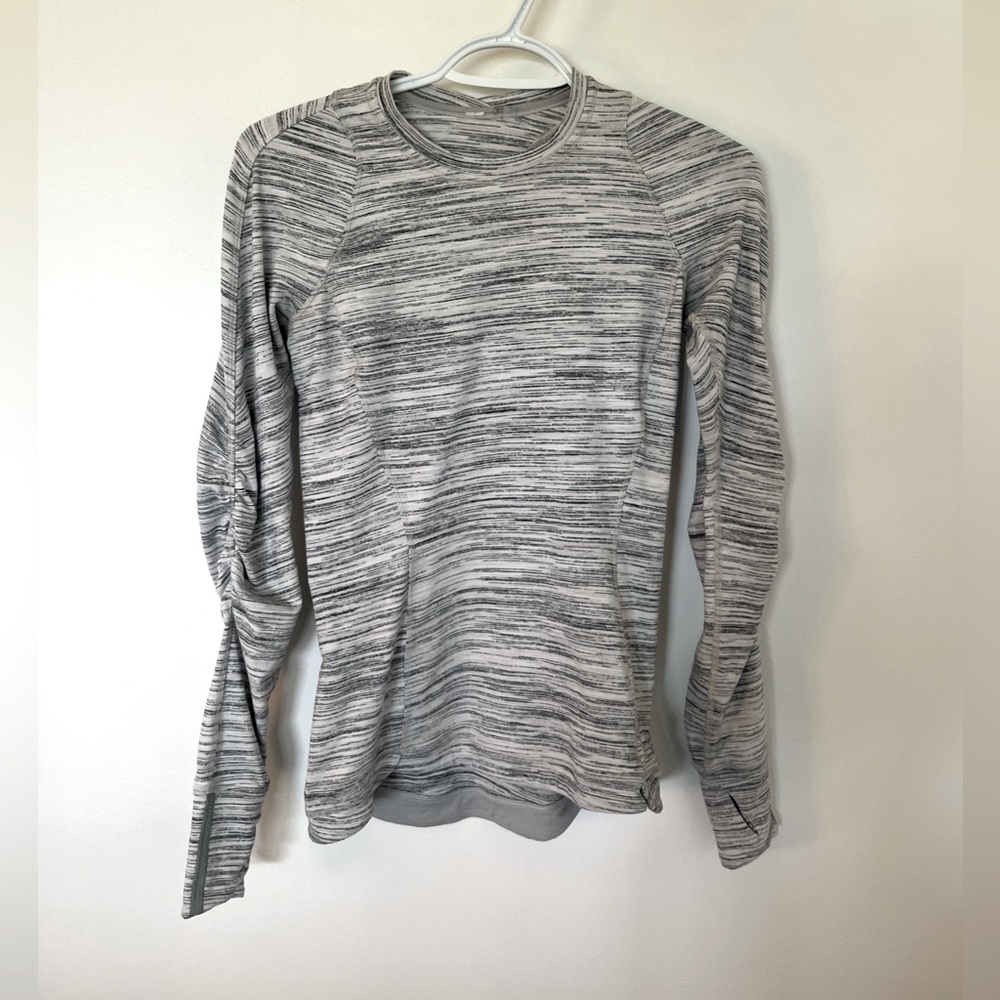 Lululemon Gray Long Sleeve Top